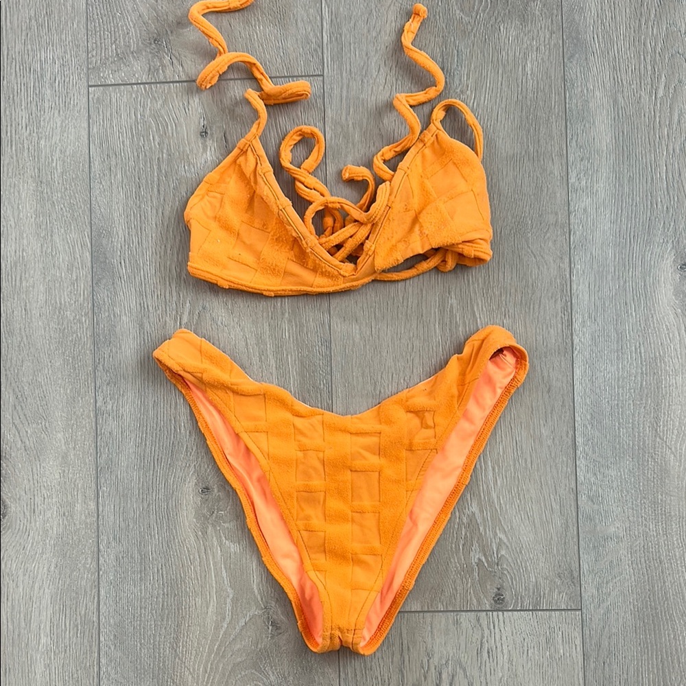 Frankie’s bikini